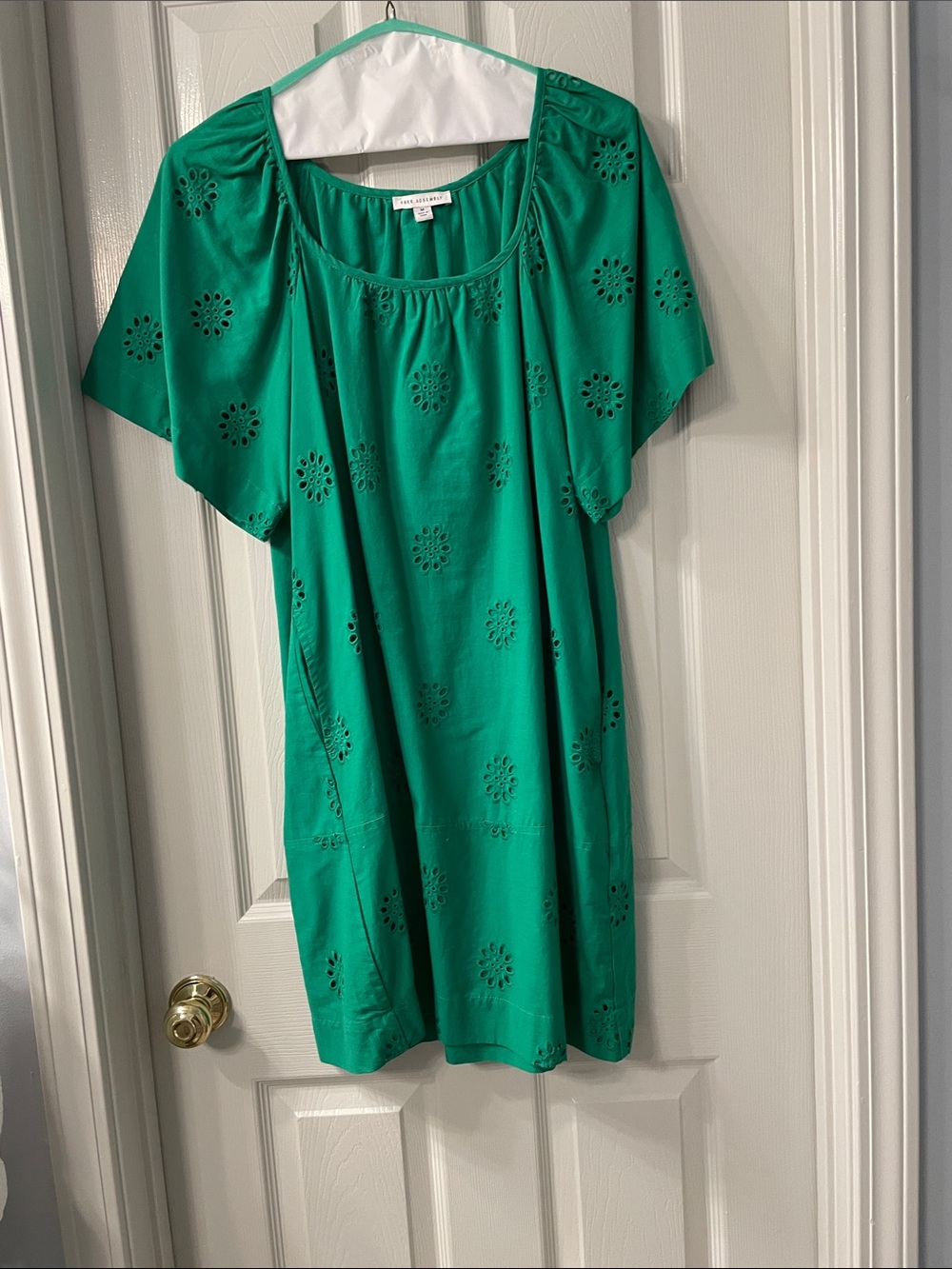 Green Eyelet Scoop-Neck Tunic Top